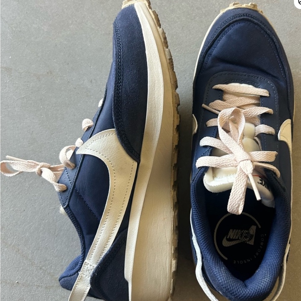 Nike Navy and Cream Athletic Shoes
